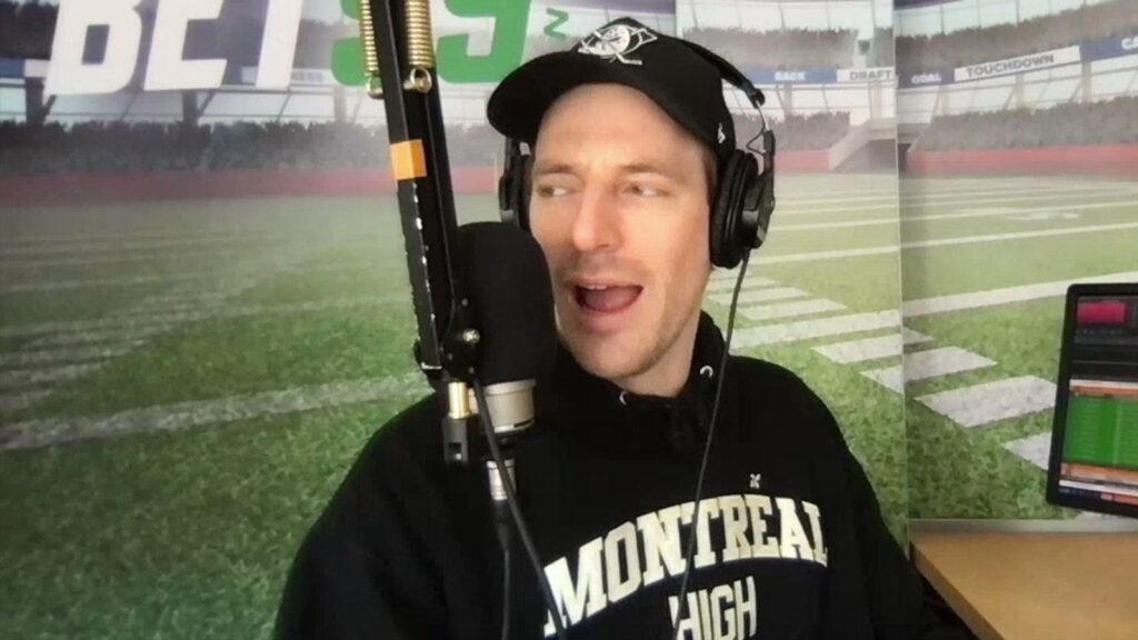 Max Van Houtte, co-animateur du balado Le Combo, partage ses réflexions sur les risques des paris sportifs.